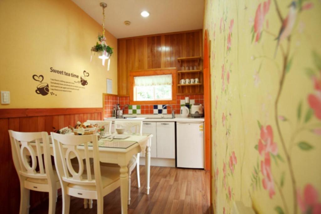 Gyeongju Jy Pension Szoba fotó